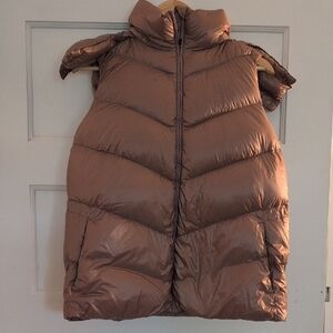 Athleta Puffer Vest